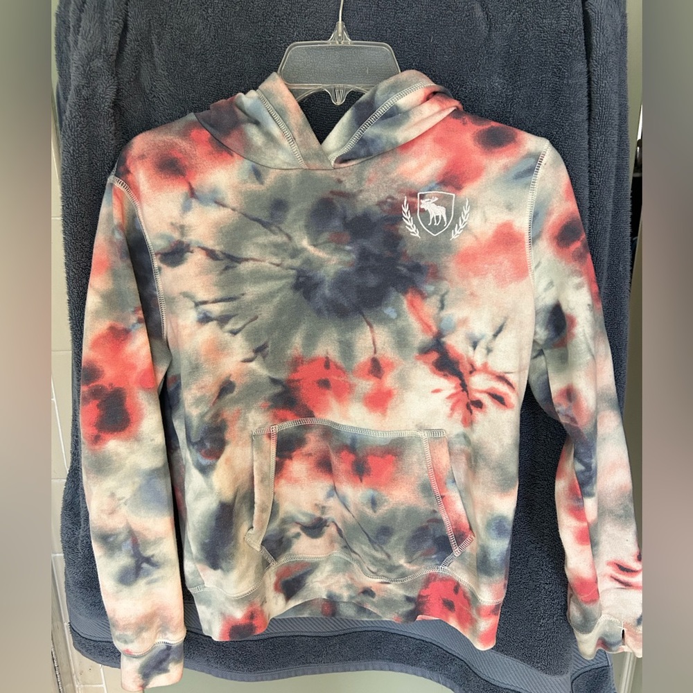 Abercrombie kids tie dye sweatshirt size 13/14